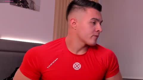 Snapshot of mason_bennet chatting on June 26, 10:14 pm Mason Bennet online show from June 26, 10:14 pm