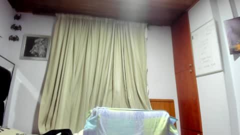 Mason Andre online show from April 9, 6:19 am