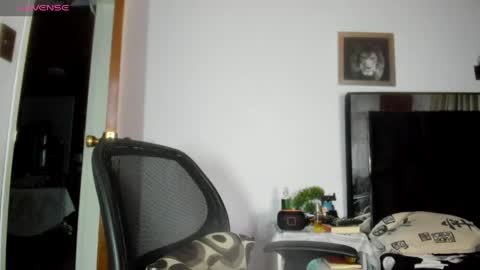 Mason Andre online show from April 14, 4:40 am