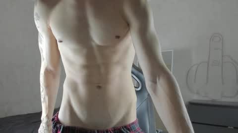 Snapshot of mason_warhol chatting on September 11, 8:31 pm Mason online show from September 11, 8:31 pm