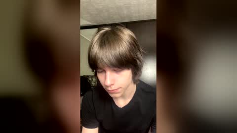 masonsilver_ online show from March 15, 7:03 am