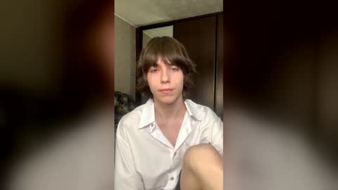 masonsilver_ online show from March 17, 7:44 am