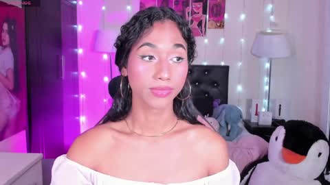 massielhot online show from April 1, 4:48 pm