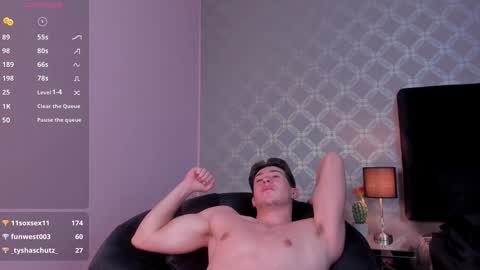 Snapshot of massimo_bianco chatting on January 12, 7:10 pm Massimo online show from January 12, 7:10 pm