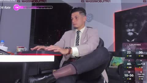 I am Massimo online show from December 10, 12:39 am