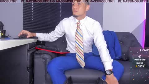 I am Massimo online show from January 16, 12:20 pm