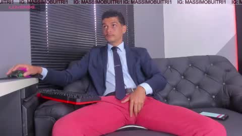 Snapshot of massimo_g chatting on April 30, 1:06 pm I am Massimo online show from April 30, 1:06 pm