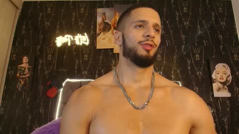 massimo_greco2 online show from November 19, 9:37 pm