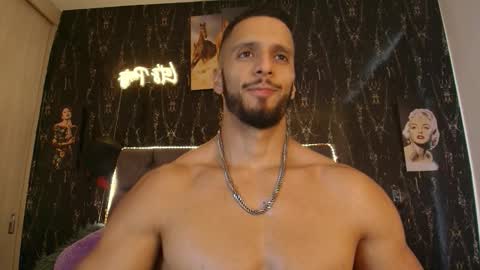Snapshot of massimo_greco2 chatting on February 6, 9:18 pm massimo_greco2 online show from February 6, 9:18 pm