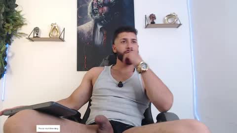 Massimo online show from April 1, 12:00 am