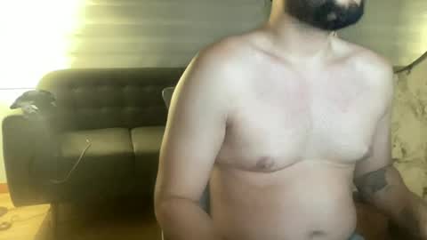 Snapshot of massimolee chatting on July 26, 4:09 am massimolee online show from July 26, 4:09 am