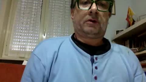 massimoxsempre online show from December 4, 8:45 am