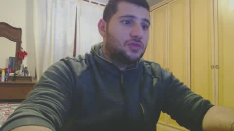 Snapshot of massu1994 chatting on December 2, 11:23 am Massu94 online show from December 2, 11:23 am