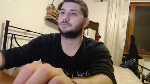 Snapshot of massu1994 chatting on February 1, 5:37 pm Massu94 online show from February 1, 5:37 pm