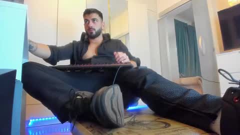 Matthew online show from October 18, 1:56 pm