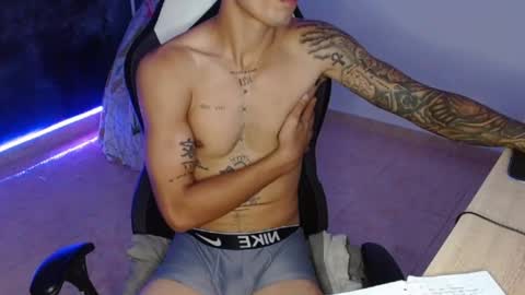 master_black777 online show from November 19, 3:45 pm