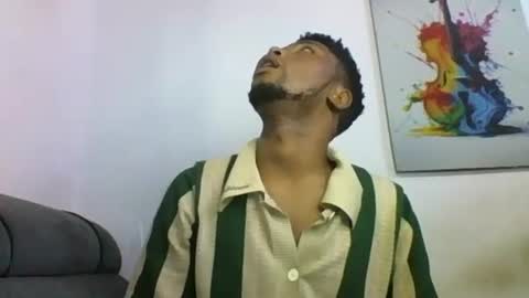 Snapshot of master_kael chatting on January 9, 2:42 pm Master Kael online show from January 9, 2:42 pm