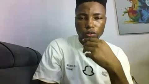 Snapshot of master_kael chatting on February 8, 6:06 am Master Kael online show from February 8, 6:06 am