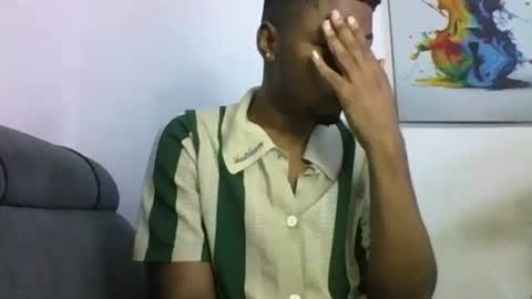 Snapshot of master_kael chatting on February 11, 8:19 am Master Kael online show from February 11, 8:19 am