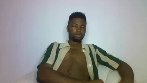 Snapshot of master_kael chatting on March 24, 8:08 am Master Kael online show from March 24, 8:08 am