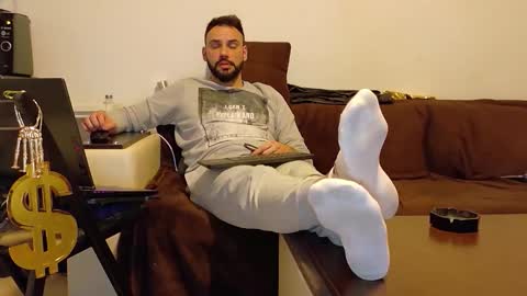 Snapshot of master_roberto333 chatting on February 10, 10:36 pm SIR online show from February 10, 10:36 pm