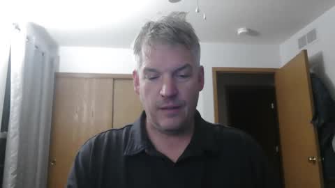 Snapshot of master_thorn chatting on December 4, 3:04 am Master Thorn online show from December 4, 3:04 am