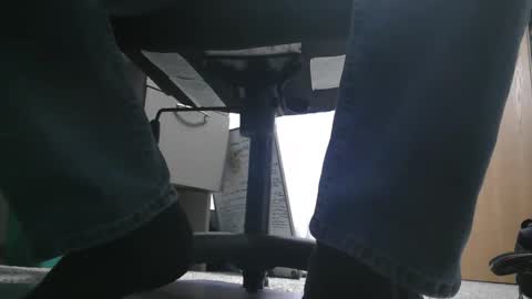 Snapshot of master_thorn chatting on December 18, 5:10 pm Master Thorn online show from December 18, 5:10 pm