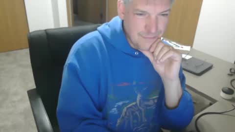 Snapshot of master_thorn chatting on January 2, 2:54 am Master Thorn online show from January 2, 2:54 am