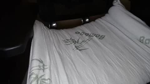 Masterbatingdude online show from December 4, 1:31 pm