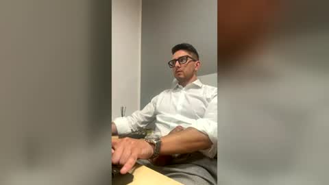 Snapshot of masterboss_fl chatting on June 22, 11:29 am Master Boss online show from June 22, 11:29 am