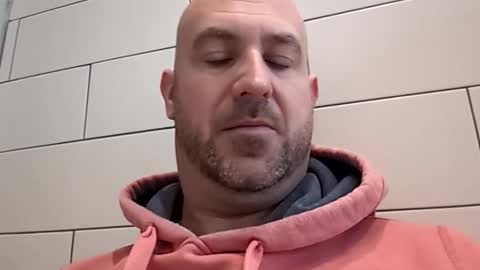 Bob online show from November 6, 9:43 am