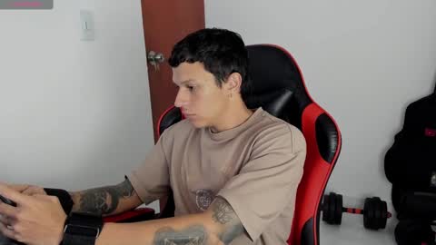 Snapshot of masterdave7 chatting on September 10, 2:17 pm Dave online show from September 10, 2:17 pm