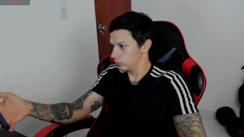 Snapshot of masterdave7 chatting on September 19, 12:28 pm Dave online show from September 19, 12:28 pm