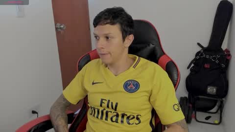 Snapshot of masterdave7 chatting on September 28, 12:10 pm Dave online show from September 28, 12:10 pm