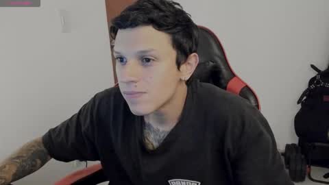 Snapshot of masterdave7 chatting on October 7, 12:08 am Dave online show from October 7, 12:08 am