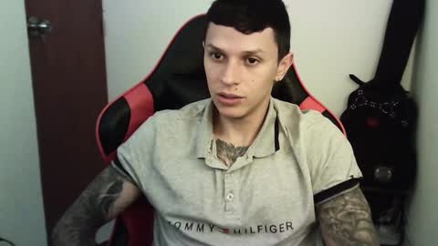 Snapshot of masterdave7 chatting on October 26, 1:39 pm Dave online show from October 26, 1:39 pm