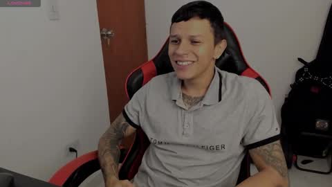 Snapshot of masterdave7 chatting on November 6, 11:22 am Dave online show from November 6, 11:22 am