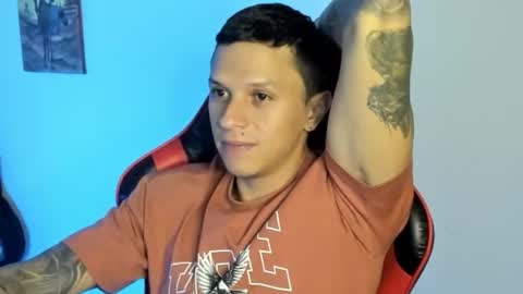 Snapshot of masterdave7 chatting on February 5, 12:15 am Dave online show from February 5, 12:15 am