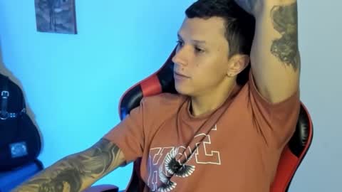 Snapshot of masterdave7 chatting on February 8, 1:03 pm Dave online show from February 8, 1:03 pm