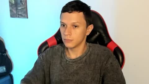 Snapshot of masterdave7 chatting on February 11, 1:16 pm Dave online show from February 11, 1:16 pm