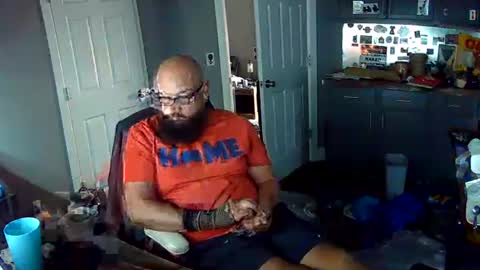 Snapshot of masterdurt chatting on June 19, 1:26 pm The Big Duurty online show from June 19, 1:26 pm