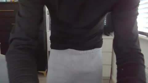 Snapshot of masterjepp92 chatting on February 17, 12:38 pm masterjepp92 online show from February 17, 12:38 pm