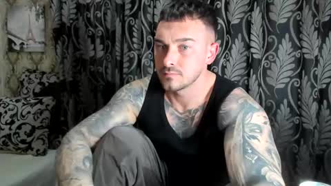 Snapshot of mastermusclejon chatting on March 12, 9:10 pm Jon online show from March 12, 9:10 pm