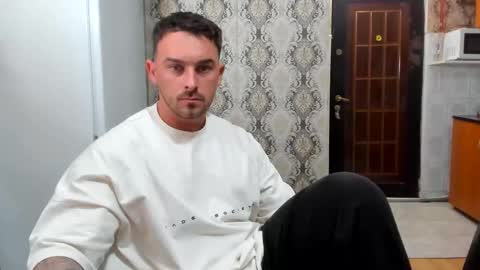 Snapshot of mastermusclejon chatting on May 15, 9:22 pm Jon online show from May 15, 9:22 pm