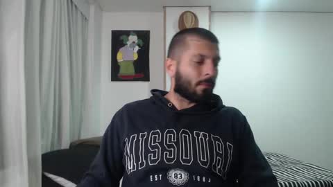   online show from December 1, 11:47 pm