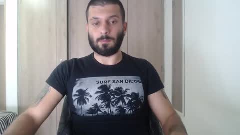   online show from December 4, 7:01 pm