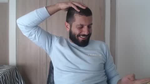   online show from December 10, 7:22 pm