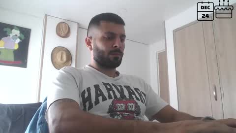   online show from December 22, 6:26 pm