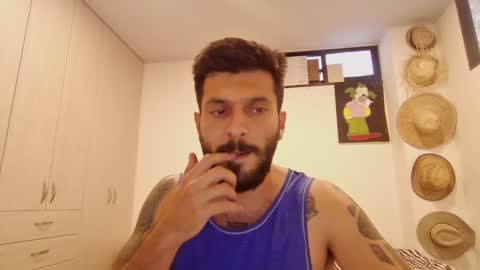   online show from March 1, 8:53 pm