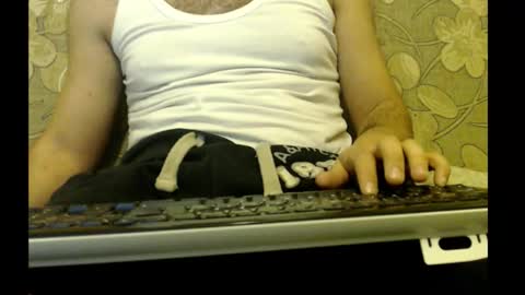 Snapshot of mastership02 chatting on November 18, 11:15 pm Master online show from November 18, 11:15 pm